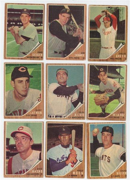 1962 Topps Green Tint Variation Lot of 9 cards w/ Wally Moon (LOW GRADE)